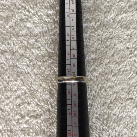 Celine Platinum and Yellow Gold Band Ring (size 7.25) - Picture 7 of 7